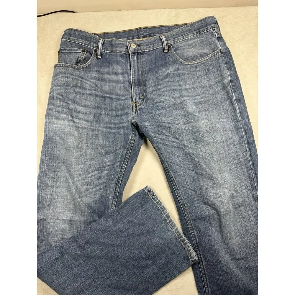 Levi’s 559 Men’s Jeans 36x34 Relaxed Straight Leg Medium Wash Blue Denim
